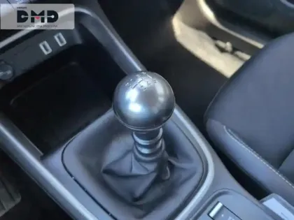 Photo 8 Jeep Avenger  1.2 Turbo T3 100ch Altitude