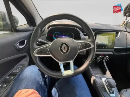 Photo 11 Renault Zoé Zoe E-Tech Techno charge normale R135 - 22B
