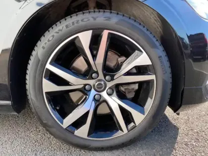 Photo 8 Volvo V60  B3 163ch Start DCT 7