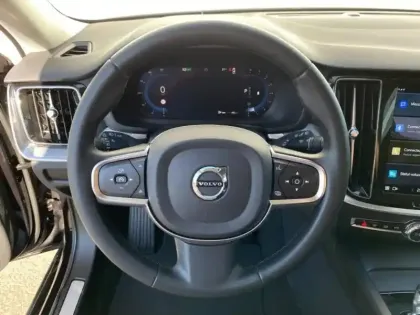 Photo 12 Volvo V60  B3 163ch Start DCT 7
