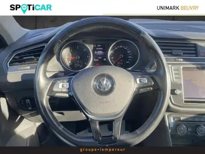 Photo 11 Volkswagen Tiguan  2.0 TDI 150ch BlueMotion Technology Confortline