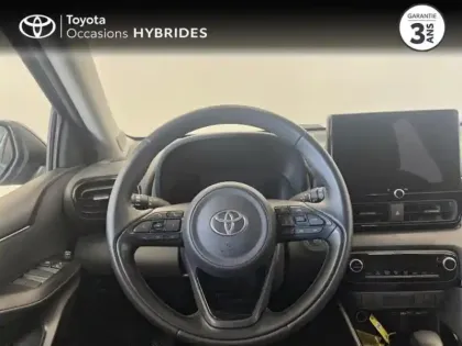 Photo 12 Toyota Yaris  116h Design 5p MC24