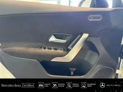 Photo 12 Mercedes Classe A  180 d 116ch AMG Line 8G-DCT