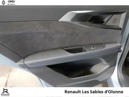 Photo 13 Renault Espace  1.2 E-Tech full hybrid 200ch esprit Alpine 5 places - 25