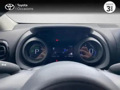 Photo 13 Toyota Yaris  Cross 116h Dynamic MY22