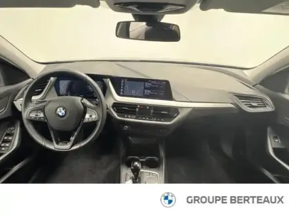Photo 7 BMW Serie 1 Série 1 116iA 109ch Business Design DKG7