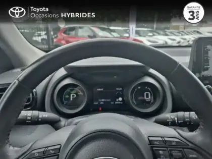 Photo 12 Toyota Yaris  Cross 116h Dynamic MY22