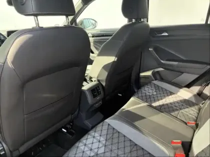 Photo 22 Volkswagen T-roc  1.5 TSI Evo2 150ch R-Line DSG7