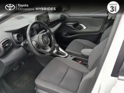 Photo 10 Toyota Yaris  116h Design 5p MY22