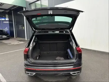 Photo 20 Volkswagen Tiguan  2.0 TDI 150ch R-Line Exclusive DSG7