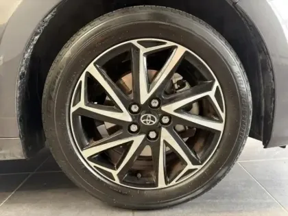 Photo 7 Toyota Yaris  116h Design 5p MY22