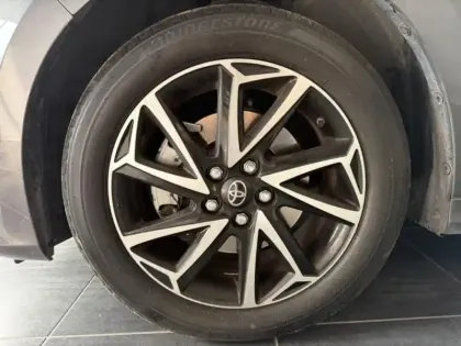 Photo 8 Toyota Yaris  116h Design 5p MY22