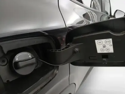 Photo 9 Renault Arkana  1.3 TCe mild hybrid 140ch Evolution EDC -22