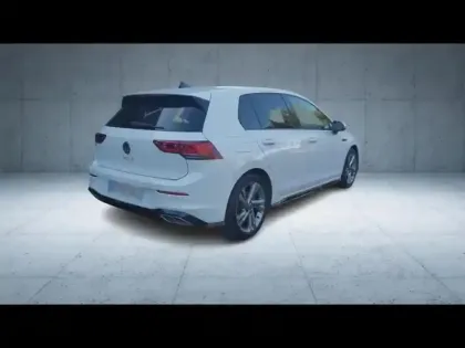 Photo 6 Volkswagen Golf  1.5 eTSI OPF 150ch R-Line DSG7
