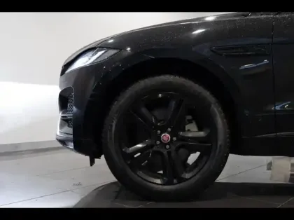 Photo 5 Jaguar F-Pace  P400e Plug-in-Hybrid SE BVA8 AWD