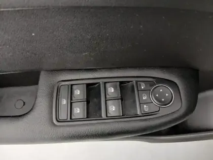 Photo 9 Renault Arkana  1.6 E-Tech hybride 145ch Equilibre -22