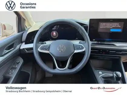Photo 10 Volkswagen Golf  1.5 TSI EVO2 116ch VW Edition