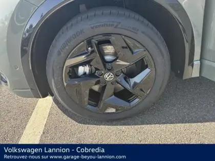 Photo 14 Volkswagen Tiguan  1.5 eHybrid 204ch R-Line Edition DSG6