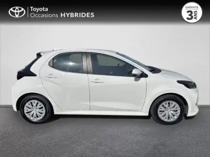 Photo 8 Toyota Yaris  116h Dynamic Business 5p + Programme Beyond Zero Academy MY21
