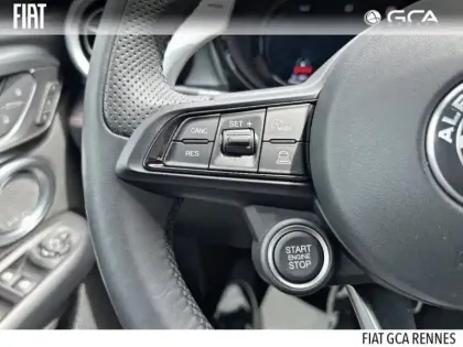 Photo 9 Alfa Romeo Tonale  1.5 Hybrid 160ch Tributo Italiano TCT