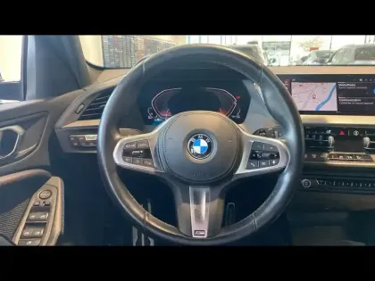 Photo 11 BMW Serie 1 Série 1 118dA 150ch M Sport