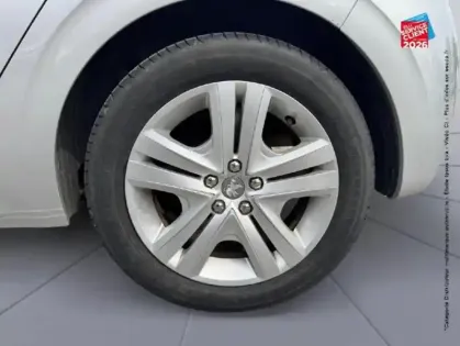 Photo 9 Peugeot 208  1.2 PureTech 82ch Style 5p
