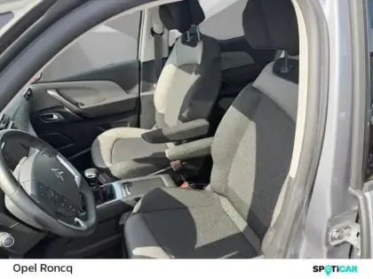 Photo 10 Citroën C4 Picasso Grand C4 SpaceTourer BlueHDi 130ch S&S Shine E6.d-TEMP
