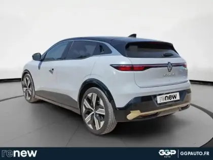 Photo 13 Renault Megane  E-Tech Electric EV60 220ch Iconic super charge -B