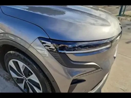 Photo 6 Renault Megane  E-Tech Electric EV60 130ch Evolution ER super charge