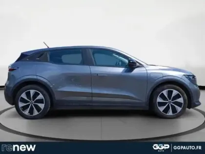 Photo 5 Renault Megane  E-Tech Electric EV60 130ch Evolution ER super charge -B