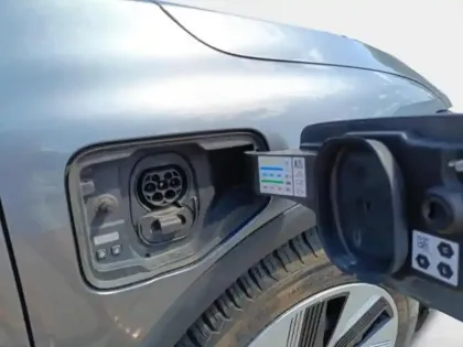 Photo 9 Renault Megane  E-Tech Electric EV60 130ch Evolution ER super charge -B