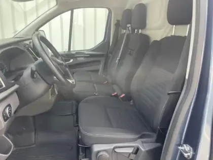 Photo 9 Ford Custom Transit  Fg 300 L1H1 2.0 EcoBlue 130 Limited 7cv