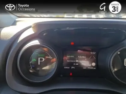 Photo 13 Toyota Yaris  116h Design 5p MY22
