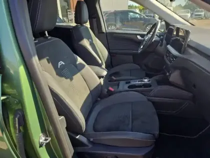 Photo 10 Ford Kuga  2.5 Duratec 180ch Hybrid FlexiFuel Active Powershift