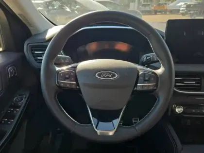 Photo 13 Ford Kuga  2.5 Duratec 180ch Hybrid FlexiFuel Active Powershift