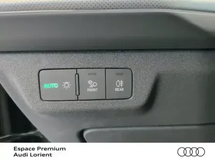 Photo 13 Audi Q3  2.0 TDI 150ch S line S tronic 7