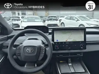 Photo 7 Toyota C-HR + 224ch 77kWh Design Grande Autonomie