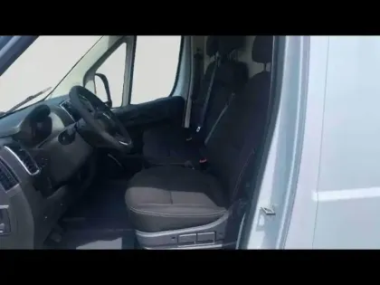 Photo 11 Peugeot Boxer  Fg L2H2 3.5 180ch S&S Pack Premium Connect