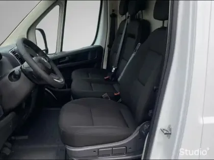 Photo 26 Peugeot Boxer  Fg L2H2 3.5 180ch S&S Pack Premium Connect