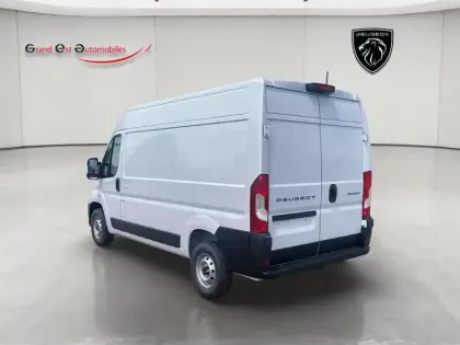Photo 17 Peugeot Boxer  Fg L2H2 3.5 180ch S&S Pack Premium Connect