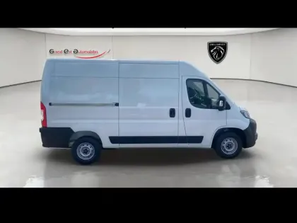 Photo 22 Peugeot Boxer  Fg L2H2 3.5 180ch S&S Pack Premium Connect