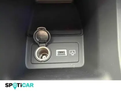 Photo 13 Peugeot 308  Hybrid 145ch GT / TOIT OUVRANT / FOCAL