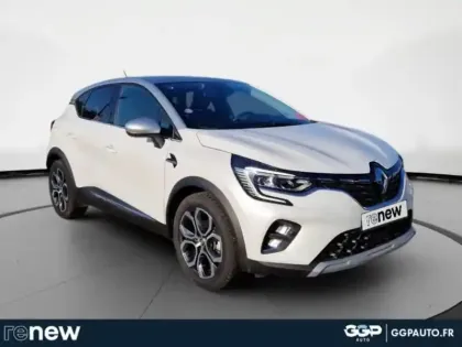 Photo 6 Renault Captur  1.6 E-Tech hybride 145ch Intens -21