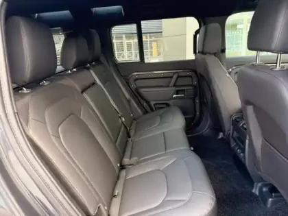 Photo 7 Land rover Defender  110 2.0 P300e PHEV S