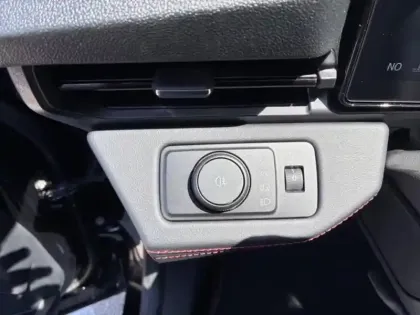 Photo 8 Ford Puma  1.0 EcoBoost Hybrid 125ch ST-Line S&S Powershift
