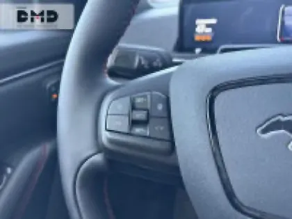 Photo 5 Ford Mustang  Mach-E 294ch Extended Range 91kWh Premium Propulsion