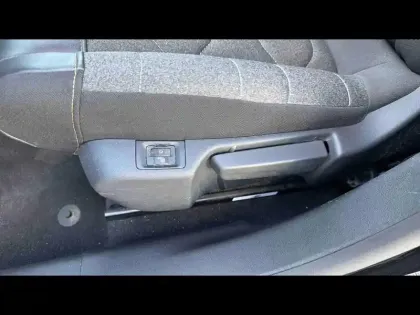 Photo 12 Citroën C3  1.2 PureTech 110ch S&S Shine Pack 121-122g