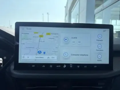 Photo 7 Ford Kuga  2.5 Duratec 180ch Hybrid FlexiFuel ST-Line X Powershift