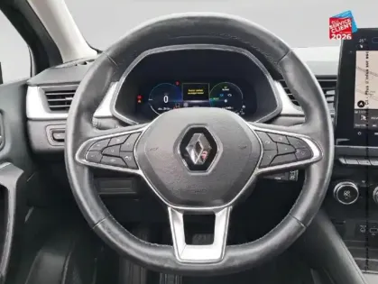 Photo 11 Renault Captur  1.6 E-Tech hybride 145ch Intens -21