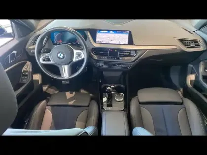 Photo 8 BMW Serie 1 Série 1 118dA 150ch M Sport